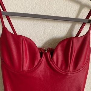 Burgundy fashion nova dress ❣️